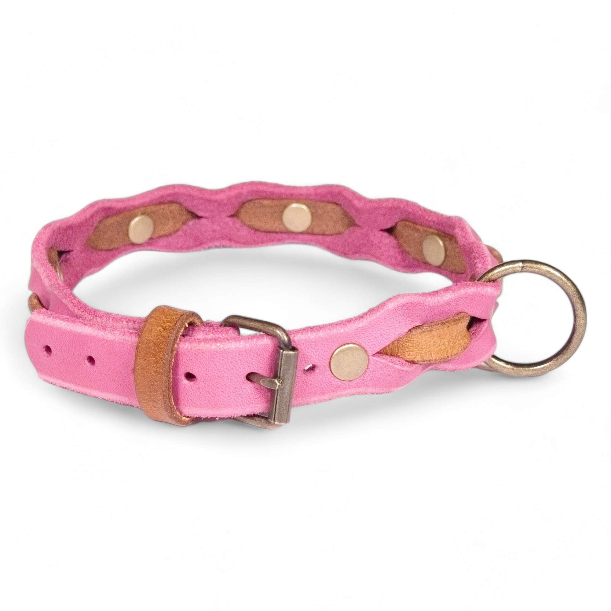 Zweifarbig geflochtenes Fettleder - Halsband mit Altmessing - Details - HappyHound